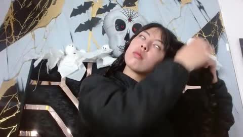 malejacs01 online show from October 28, 2025, 12:09 pm