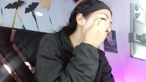 malejacs01 online show from November 14, 2025, 12:37 pm