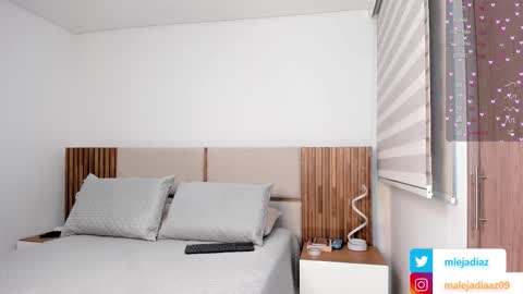 Maleja Diaz online show from October 21, 2025, 8:42 pm