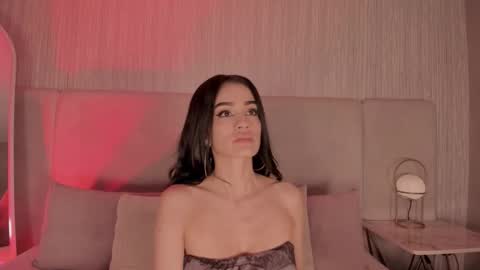 Malena Angel online show from November 3, 2025, 8:10 pm