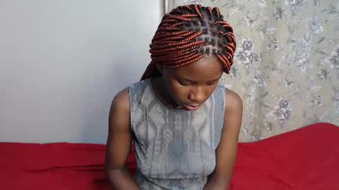 Snapshot of malia_latifa chatting on January 6, 2026, 11:40 pm lati online show from January 6, 2026, 11:40 pm