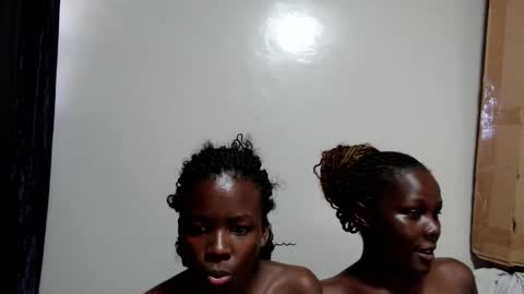 Snapshot of malia_latifa chatting on March 26, 2026, 1:49 pm lati online show from March 26, 2026, 1:49 pm