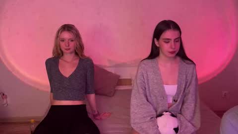 Malinka online show from October 20, 2025, 7:14 pm