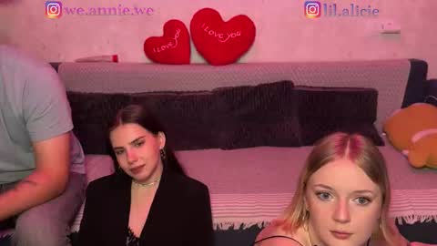 Snapshot of maliinka chatting on February 23, 2026, 8:17 pm Malinka online show from February 23, 2026, 8:17 pm