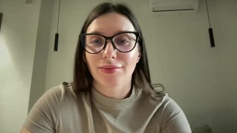 Snapshot of malina568708 chatting on February 11, 2025, 11:54 am malina568708 online show from February 11, 2025, 11:54 am