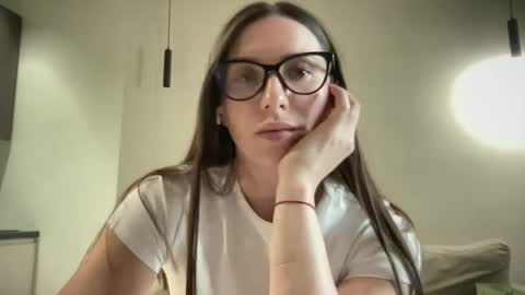 Snapshot of malina568708 chatting on April 19, 2026, 3:44 pm malina568708 online show from April 19, 2026, 3:44 pm