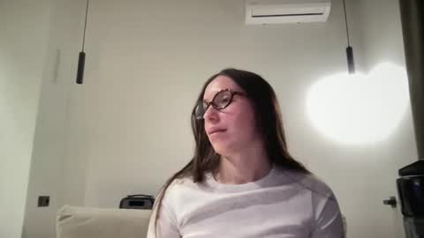 Snapshot of malina568708 chatting on April 26, 2026, 5:43 pm malina568708 online show from April 26, 2026, 5:43 pm