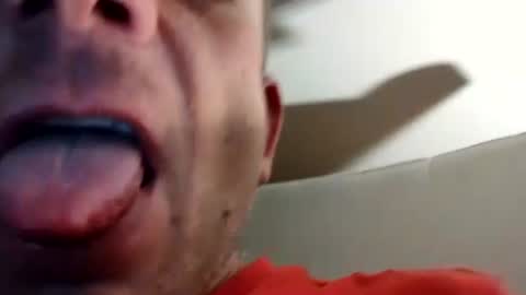 malinowy85 online show from November 9, 2025, 5:33 pm