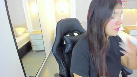 Snapshot of malu_03x chatting on October 1, 2025, 3:01 am M A L U online show from October 1, 2025, 3:01 am