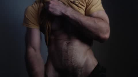 Snapshot of maluma4you chatting on November 1, 2025, 12:34 am maluma4you online show from November 1, 2025, 12:34 am