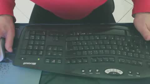 Snapshot of maly246 chatting on February 20, 2026, 9:00 am maly246 online show from February 20, 2026, 9:00 am