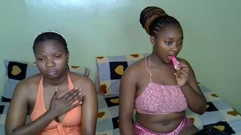 mama_pussie online show from February 15, 2026, 1:24 am