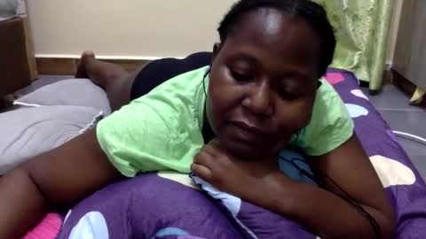 mamasita2023 online show from October 23, 2025, 7:34 pm