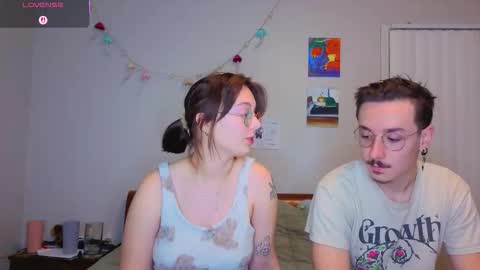 MamiCloudz online show from November 9, 2025, 2:10 am