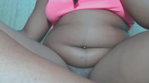 Snapshot of mamy02 chatting on March 4, 2026, 5:46 am cristal online show from March 4, 2026, 5:46 am