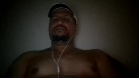 Man new online show from February 14, 2025, 8:05 pm