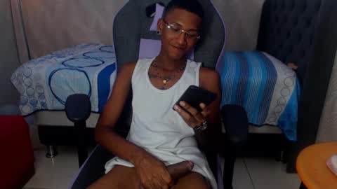 man_san11 online show from January 12, 2025, 6:38 pm