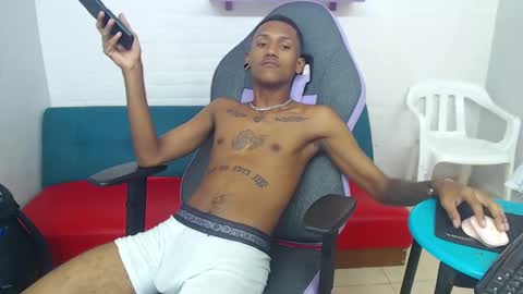 man_san11 online show from March 8, 2025, 4:50 pm