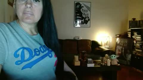 mandaloriangirlsfight online show from November 2, 2025, 6:43 pm