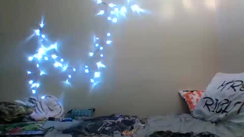 mindy22 online show from December 25, 2024, 9:34 am