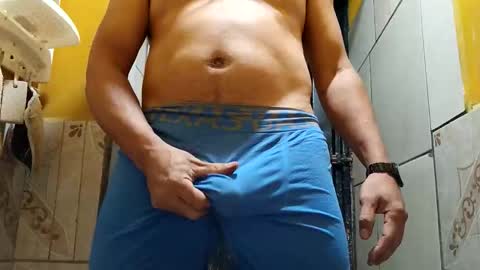 mandrilo7379 online show from January 15, 2026, 2:05 am