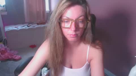 Snapshot of mandybabyxxx chatting on March 6, 2026, 9:00 pm MandyBabyXXX online show from March 6, 2026, 9:00 pm