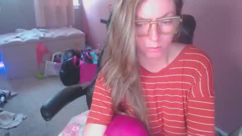 Snapshot of mandybabyxxx chatting on March 27, 2026, 5:56 pm MandyBabyXXX online show from March 27, 2026, 5:56 pm