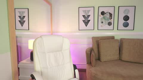 Mandy Collins online show from March 30, 2026, 11:33 am