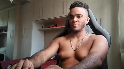 Snapshot of mandymel chatting on January 15, 2025, 1:41 pm Muw online show from January 15, 2025, 1:41 pm