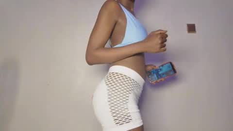 mandymia online show from December 5, 2025, 4:54 am