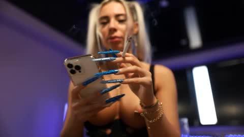 Anto Lovense is Active My pleasure is in your hands Private is Open online show from March 9, 2025, 7:23 am