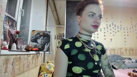 Mandy online show from November 25, 2025, 5:02 pm