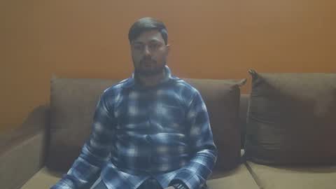 Snapshot of manees1122 chatting on February 1, 2025, 5:05 pm Roshan online show from February 1, 2025, 5:05 pm