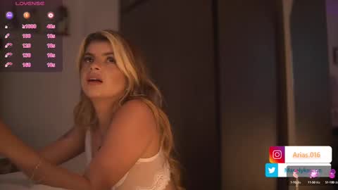   online show from February 12, 2025, 8:50 pm