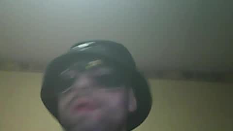 Snapshot of maniakruls chatting on February 2, 2026, 2:05 pm maniakruls online show from February 2, 2026, 2:05 pm