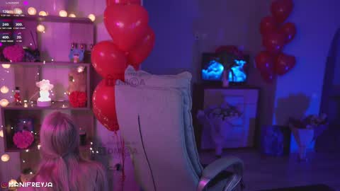 Amelie online show from February 16, 2025, 9:38 pm