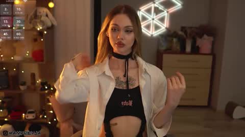 Amelie online show from October 13, 2025, 9:48 pm