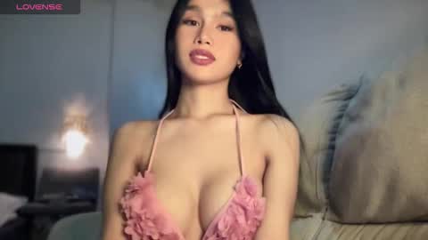 Snapshot of manika21 chatting on November 17, 2025, 9:37 am monika online show from November 17, 2025, 9:37 am