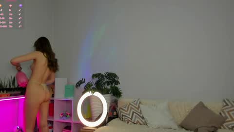 Snapshot of manita_misti chatting on April 18, 2026, 7:58 pm Manita online show from April 18, 2026, 7:58 pm