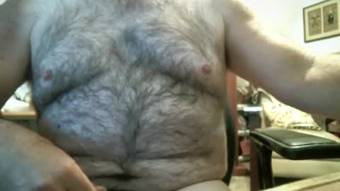 Snapshot of manleg439 chatting on December 17, 2025, 9:43 pm manleg439 online show from December 17, 2025, 9:43 pm