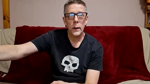 Snapshot of manlymanson chatting on March 15, 2026, 7:31 pm Dickinabox online show from March 15, 2026, 7:31 pm
