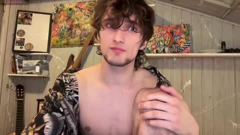 Snapshot of manolein chatting on January 20, 2025, 9:11 pm manolein online show from January 20, 2025, 9:11 pm
