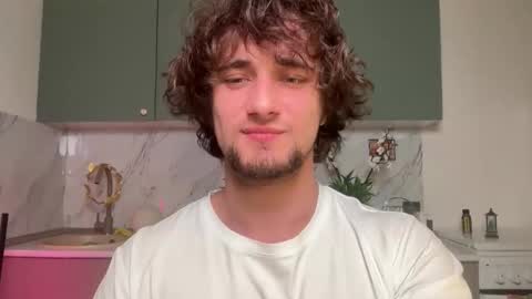 Snapshot of manolein chatting on November 18, 2025, 7:51 pm manolein online show from November 18, 2025, 7:51 pm