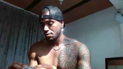 Manolo online show from October 7, 2025, 7:55 pm