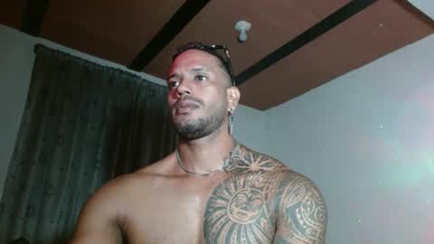 Snapshot of manolofitt chatting on January 10, 2026, 12:40 pm Manolo online show from January 10, 2026, 12:40 pm