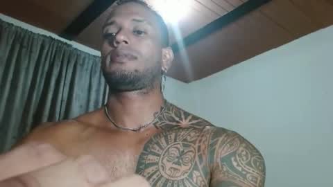 Snapshot of manolofitt chatting on January 16, 2026, 2:04 am Manolo online show from January 16, 2026, 2:04 am