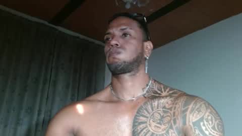 Snapshot of manolofitt chatting on January 17, 2026, 8:45 pm Manolo online show from January 17, 2026, 8:45 pm