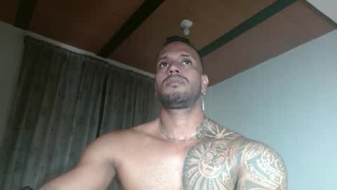 Snapshot of manolofitt chatting on February 5, 2026, 5:28 pm Manolo online show from February 5, 2026, 5:28 pm