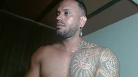 Snapshot of manolofitt chatting on February 17, 2026, 10:27 pm Manolo online show from February 17, 2026, 10:27 pm