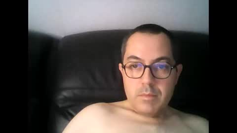 manu5933 online show from November 20, 2025, 8:03 am